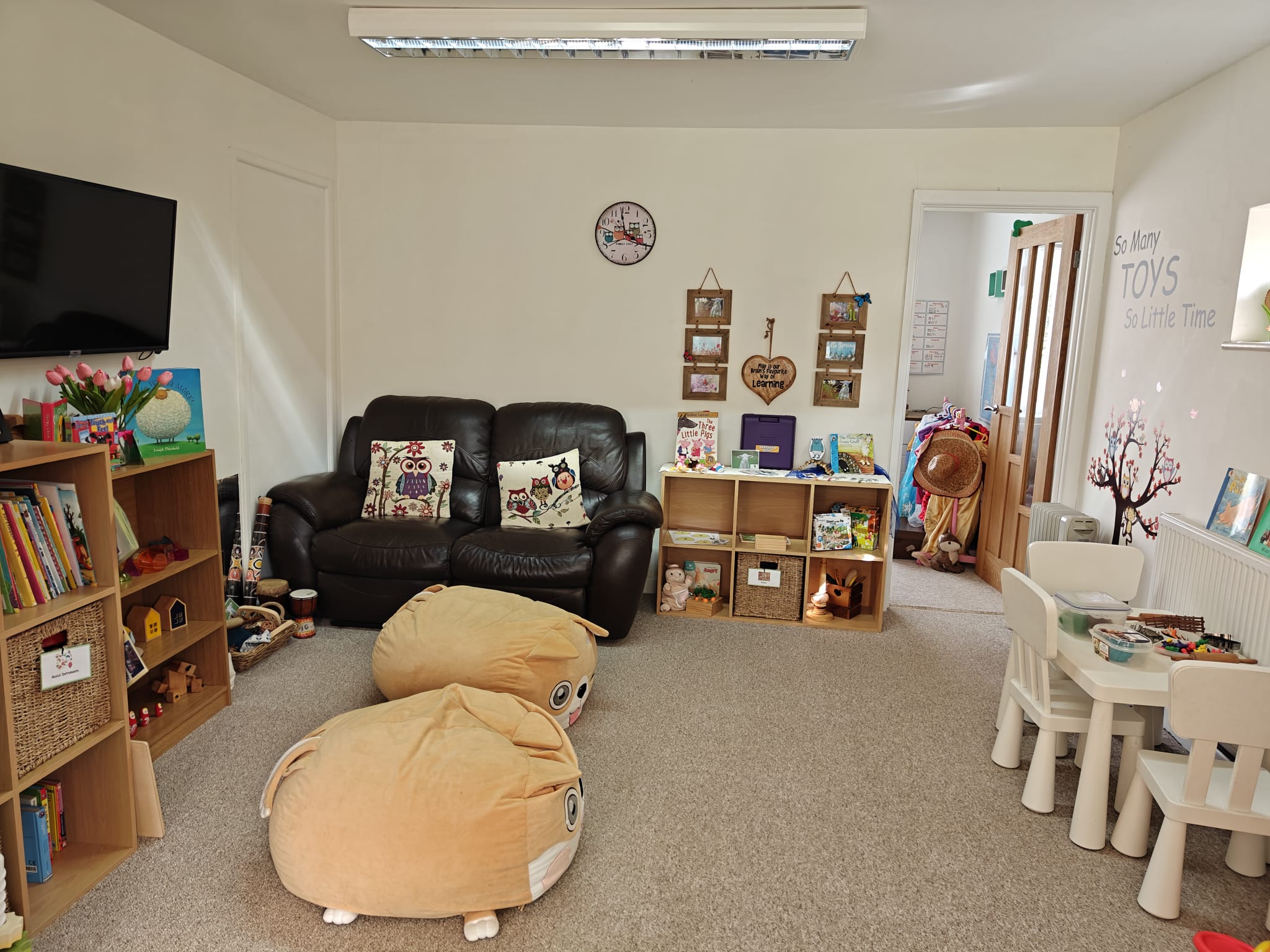 Setting photo — conservatory